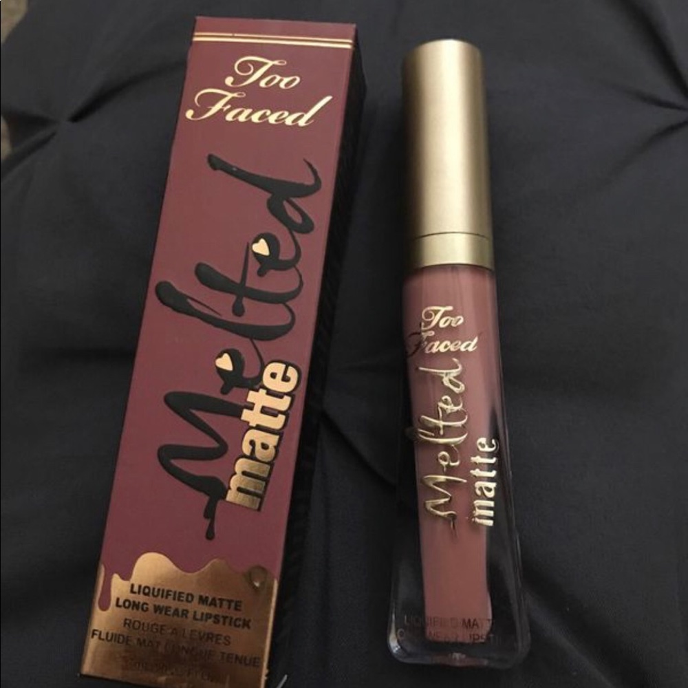 Two faced matte lipstick dark nude